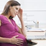 pregnant-woman-at-work